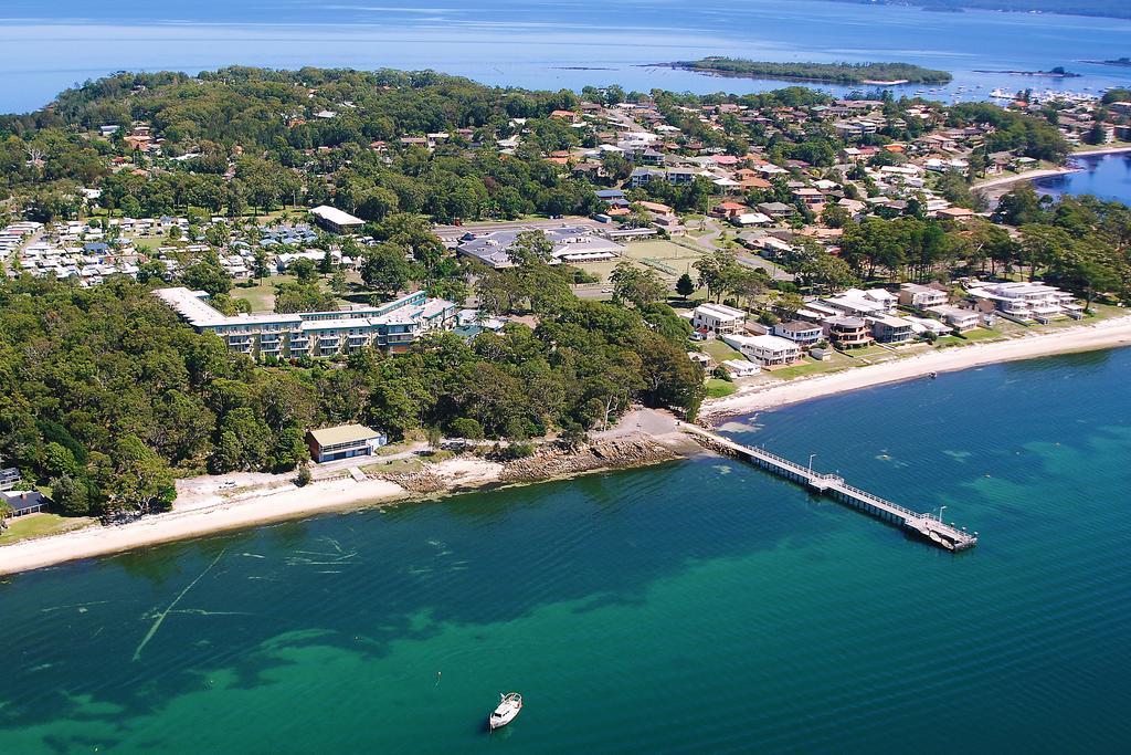 Отель Bannisters Port Stephens Солджерс-Пойнт Экстерьер фото